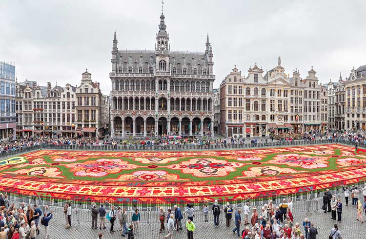 O Tapete de Flores no Grande Palácio de Bruxelas. Crédito da foto: iStock